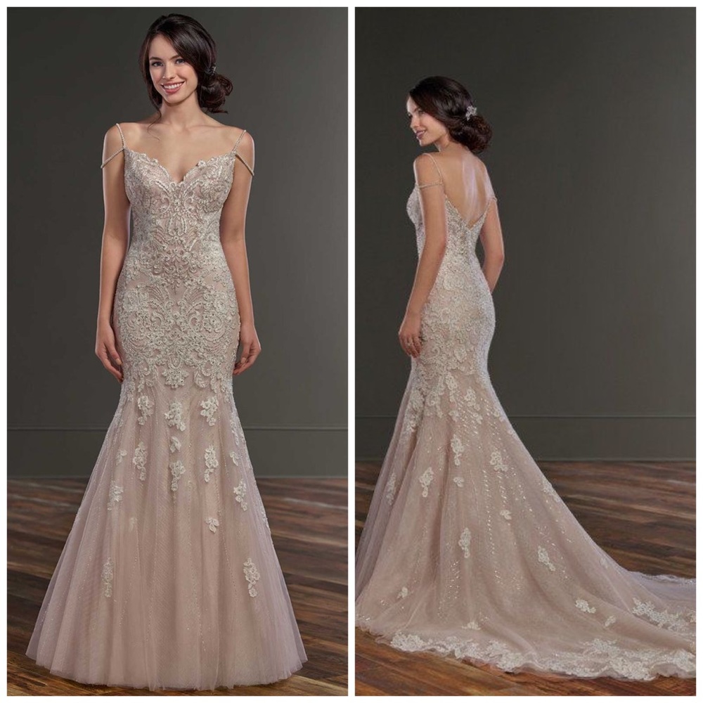 Martina Liana Fit n Flare Ivory Beaded Vintage Lace Satin Tulle Gown Style 942
